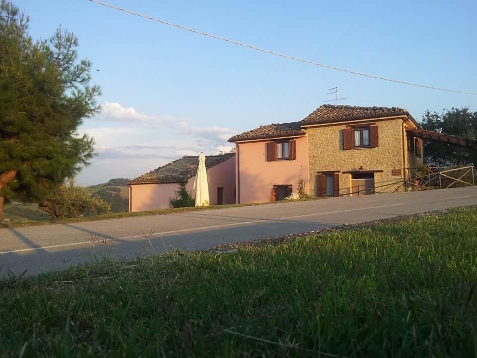 La Via Del Parco Villa Arsita Ngoại thất bức ảnh